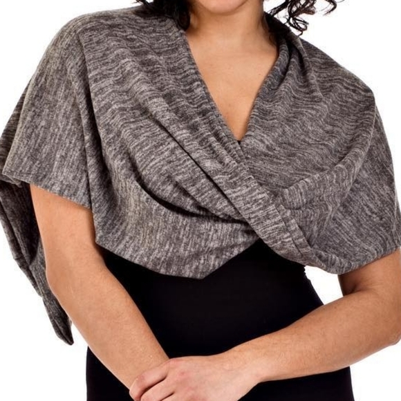 Four way scarf - Picture 4 of 5